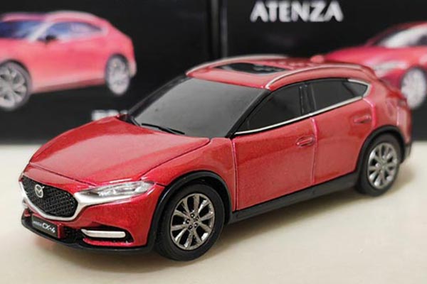 1/64 Mazda CX-4 Model